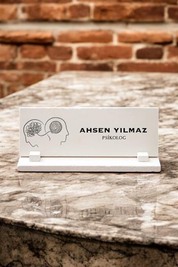 Psikologlara Hediye Kişiye Özel Taş Masa İsimliği