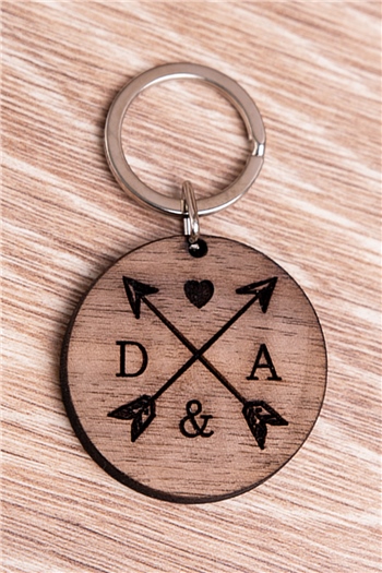 Sevgiliye Özel Baş Harfli Ahşap Anahtarlık