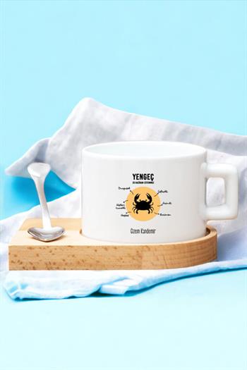 Yengeç Burcu Kadına Hediye Ahşap Altlıklı Fincan
