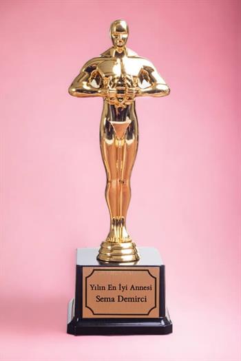 Yılın En İyi Annesi Oscar Ödülü