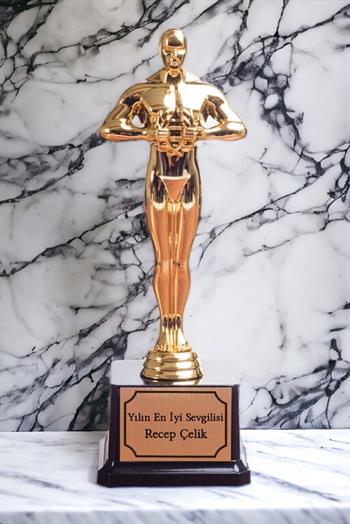 Yılın En İyi Sevgilisi Oscar Ödülü