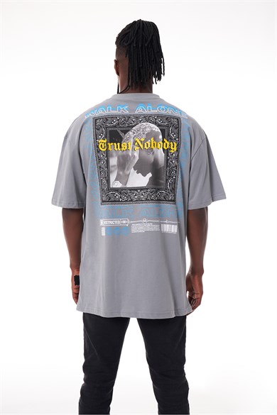 Trust Nobody Grey T-shirt