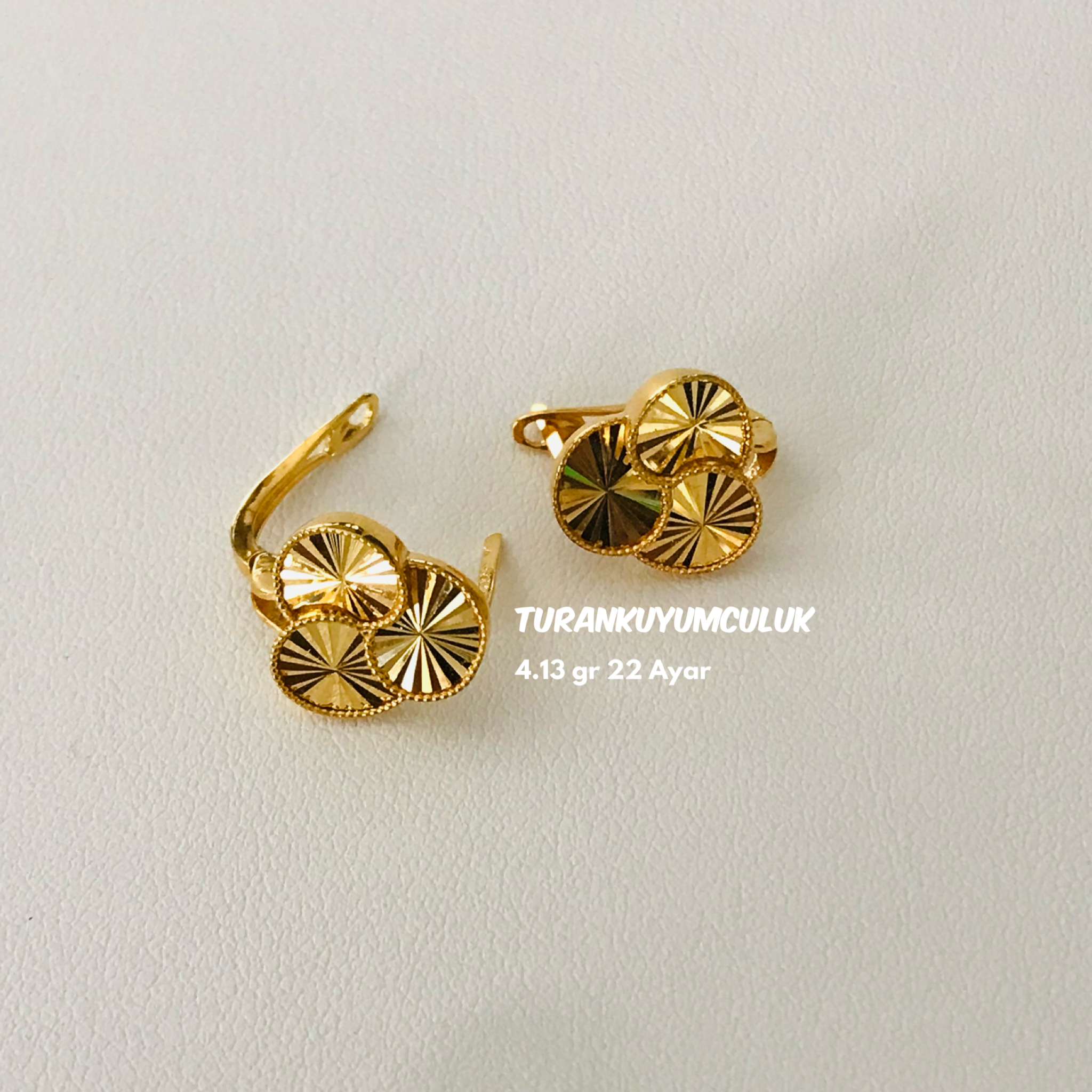 22 Ayar Küpe4,13 Gr - 22 Ayar