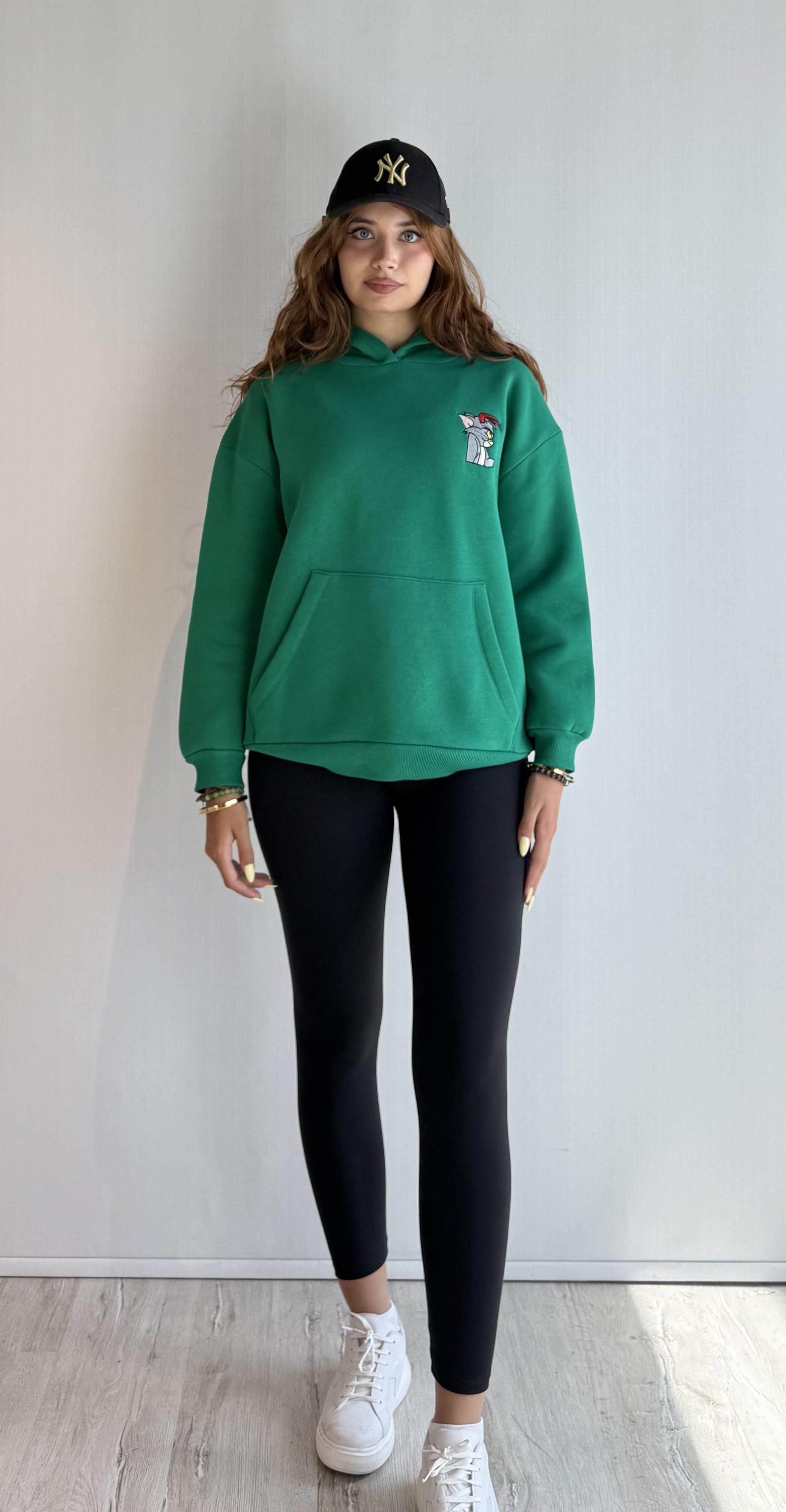  Kadın Kapüşonlu Baskı Detaylı Kanguru Cepli Oversize Yeşil Sweatshirt 