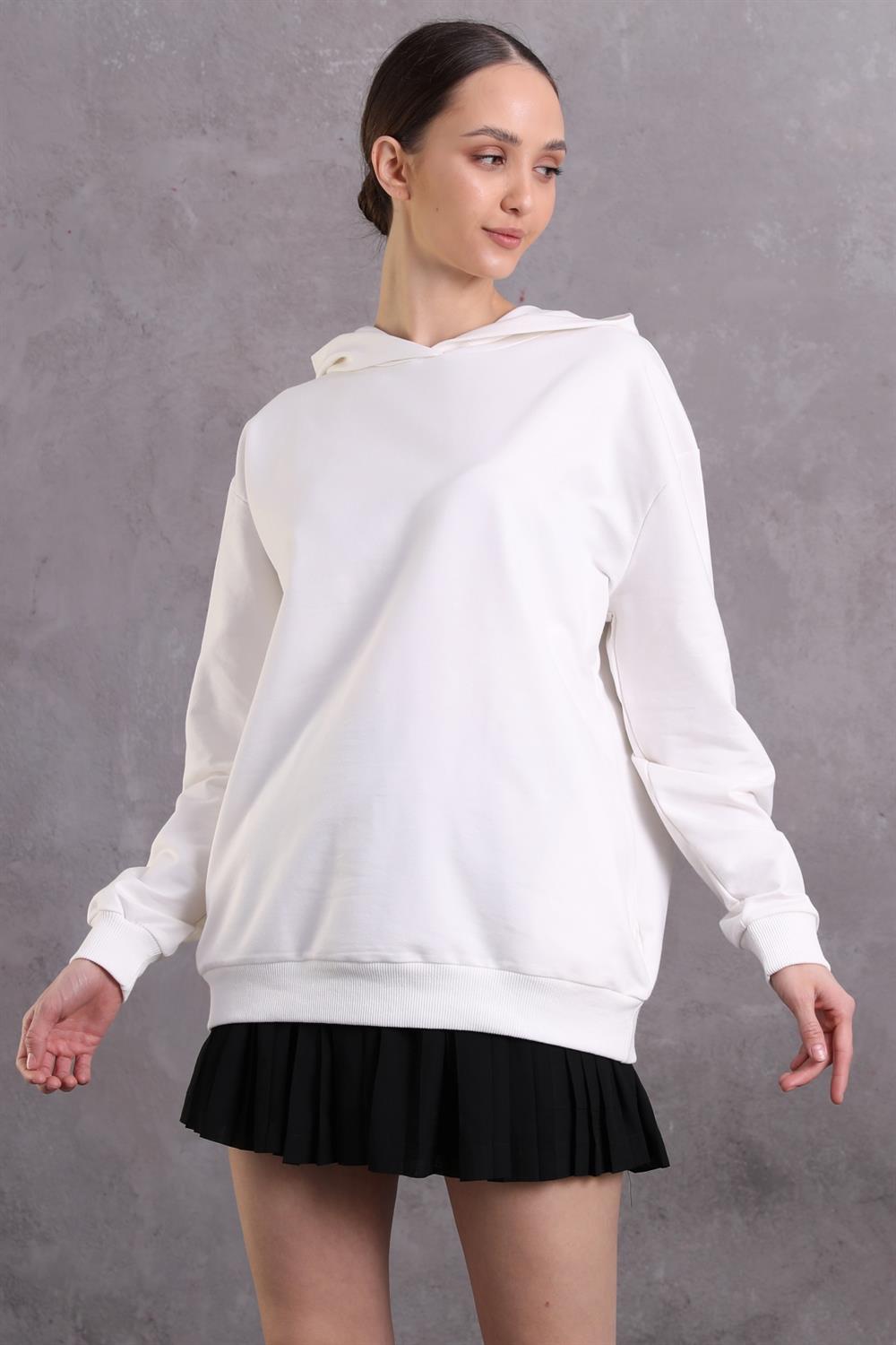 Kadın Kapüşonlu Yandan Cepli Uzun Kollu Oversize Sweatshirt 
