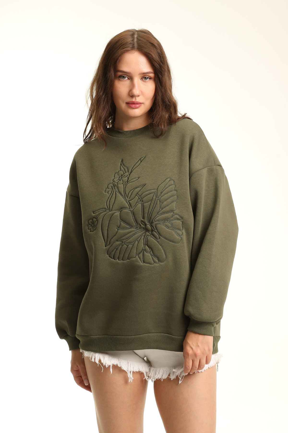 Kadın Bisiklet Yaka Nakış Baskı Detaylı Uzun Kollu Oversize Sweatshirt 