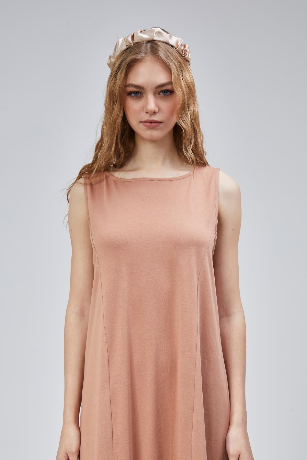 Kadın Halter Yaka Sıfır Kol Düz Oversize Midi Boy Kiremit Elbise