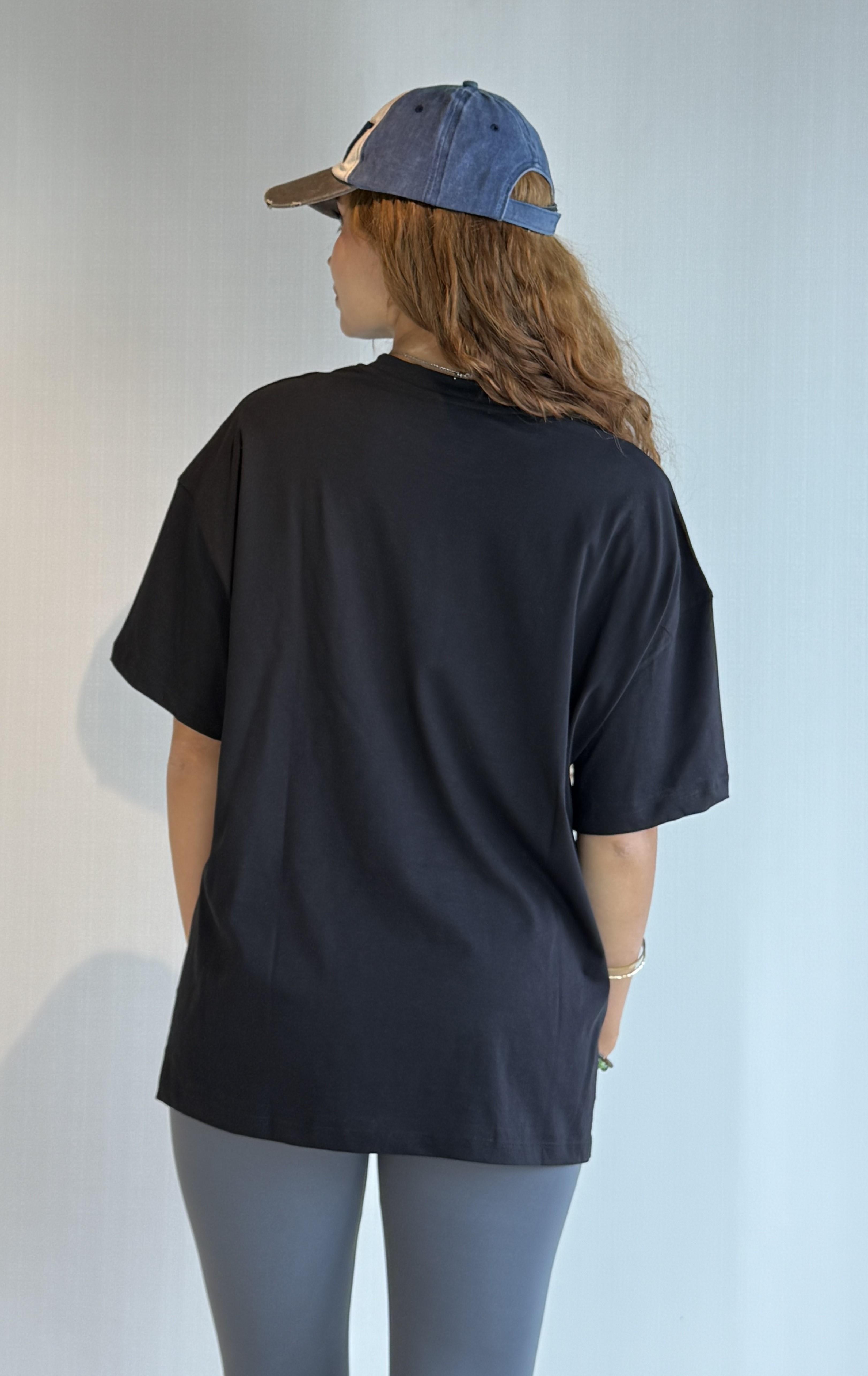 Kadın Bisiklet Yaka Kısa Kollu Oversize Basic Siyah Tişört 