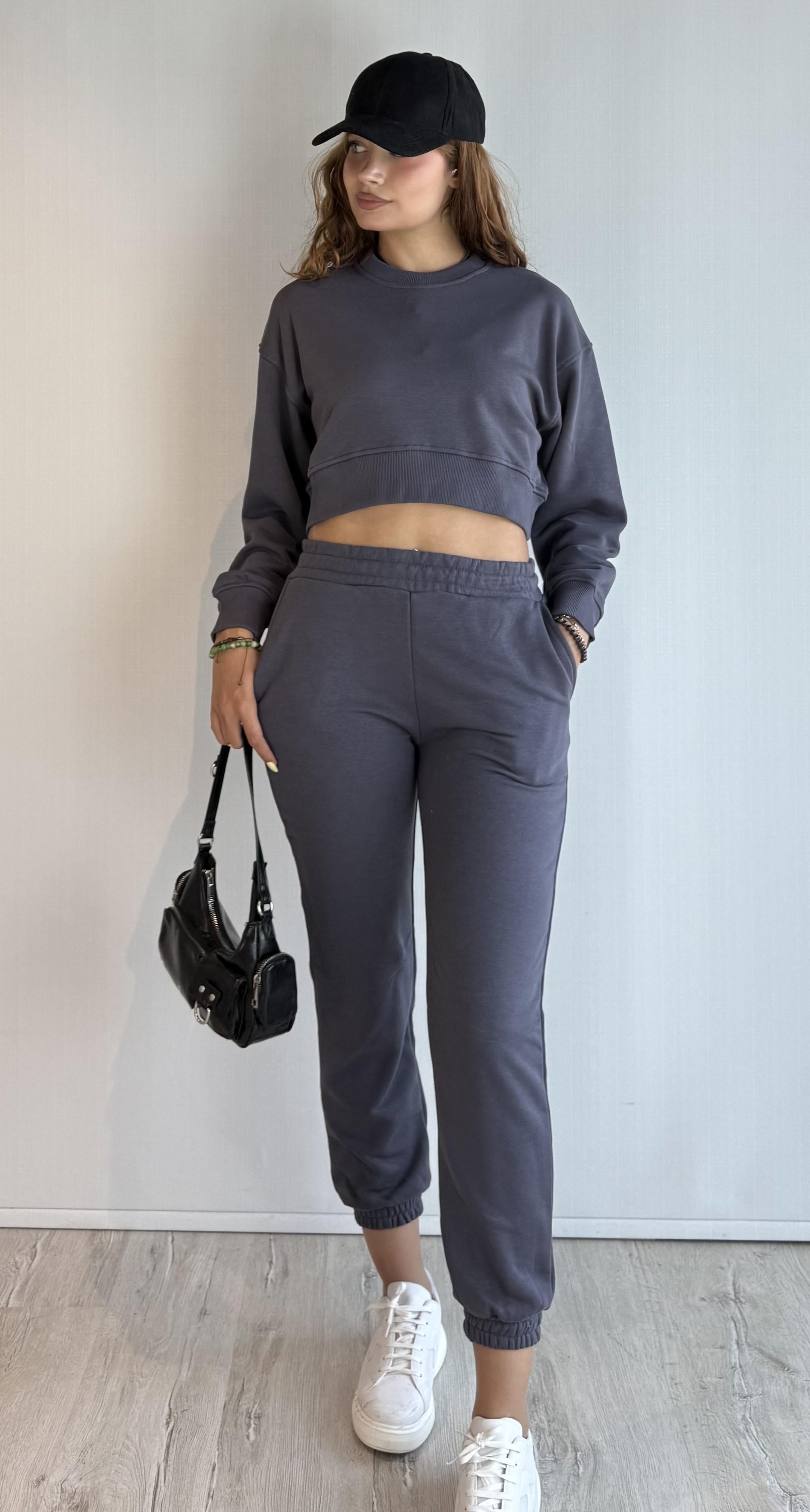 Kadın Bisiklet Yaka Uzun Kollu Crop Top Sweatshirt Lacivert Eşofman Takımı