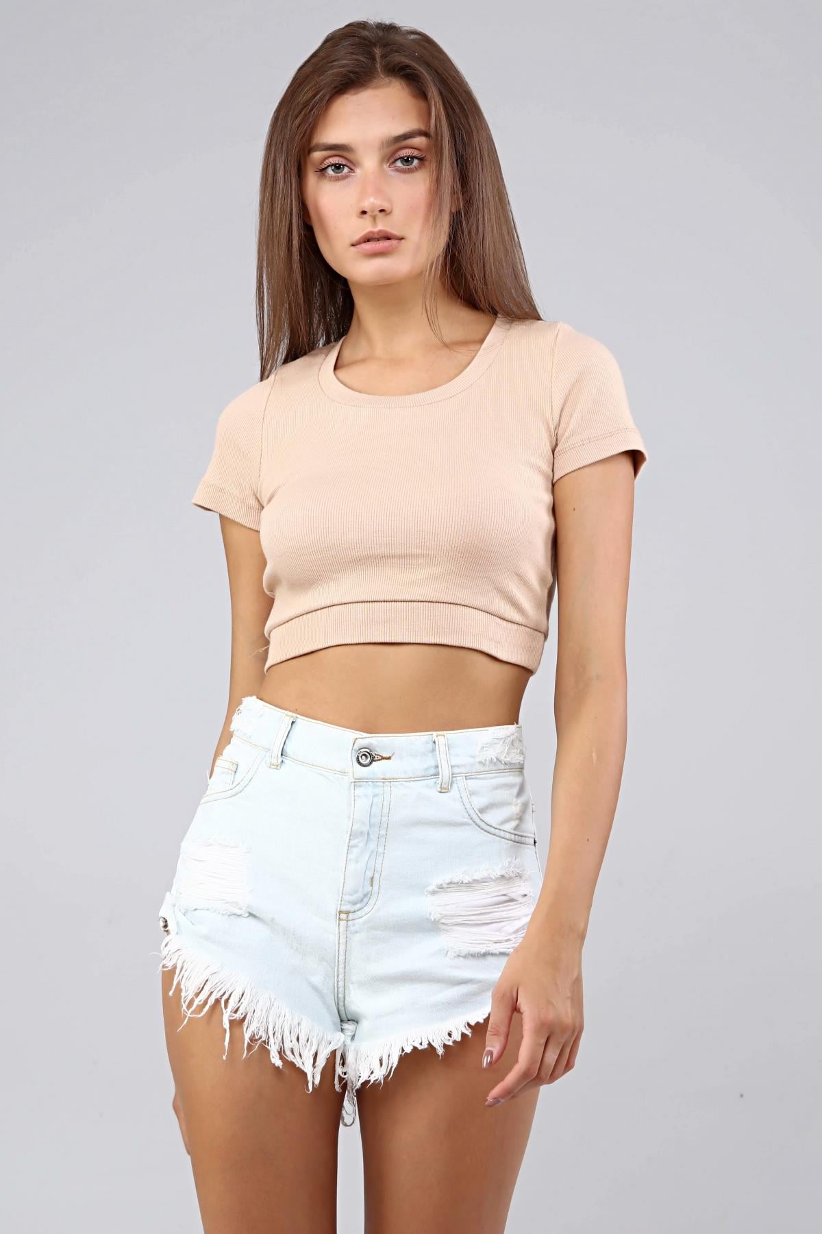 Kadın Bisiklet Yaka Vücuda Oturan Fitilli Esnek Bej Crop Top Tişört