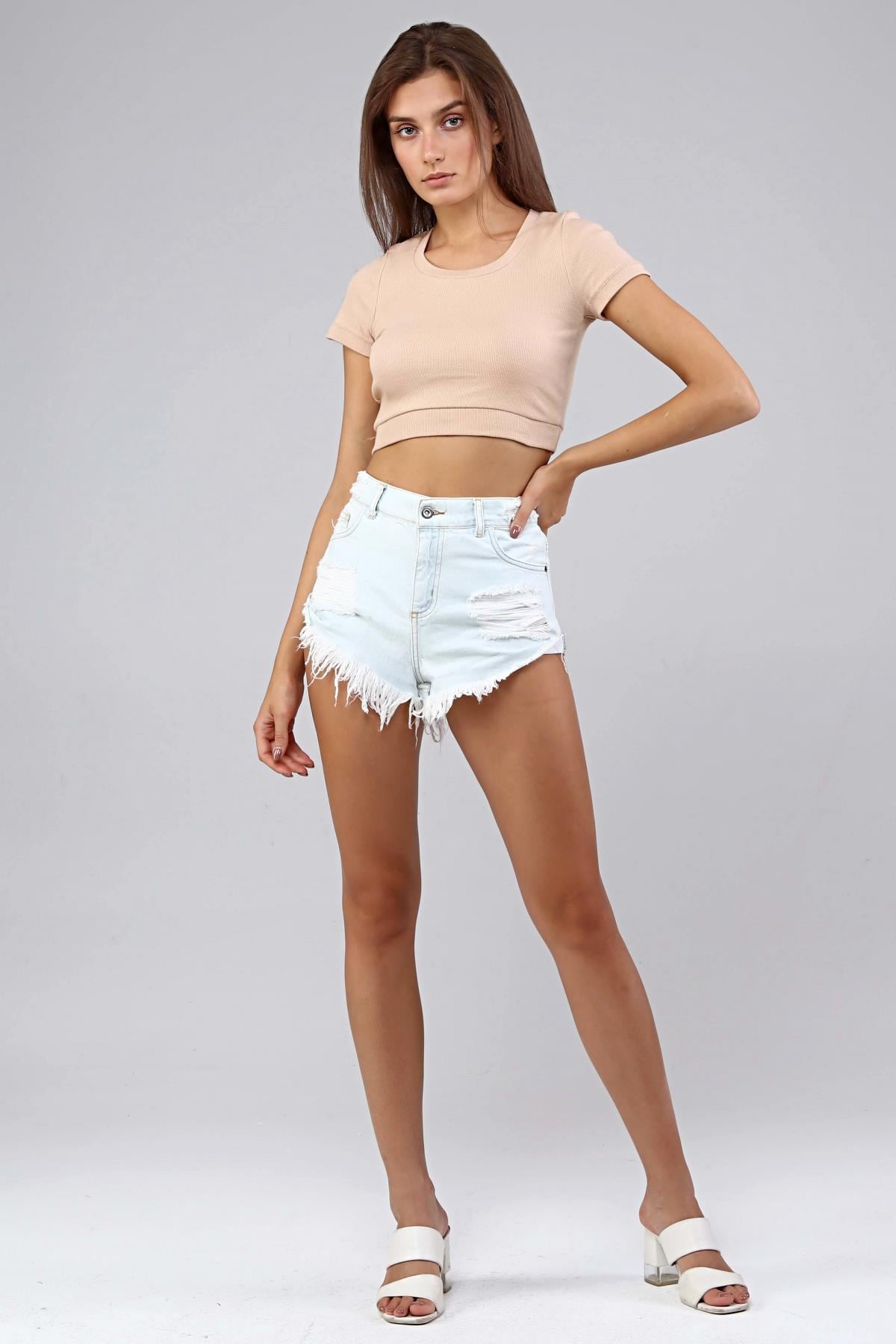 Kadın Bisiklet Yaka Vücuda Oturan Fitilli Esnek Bej Crop Top Tişört