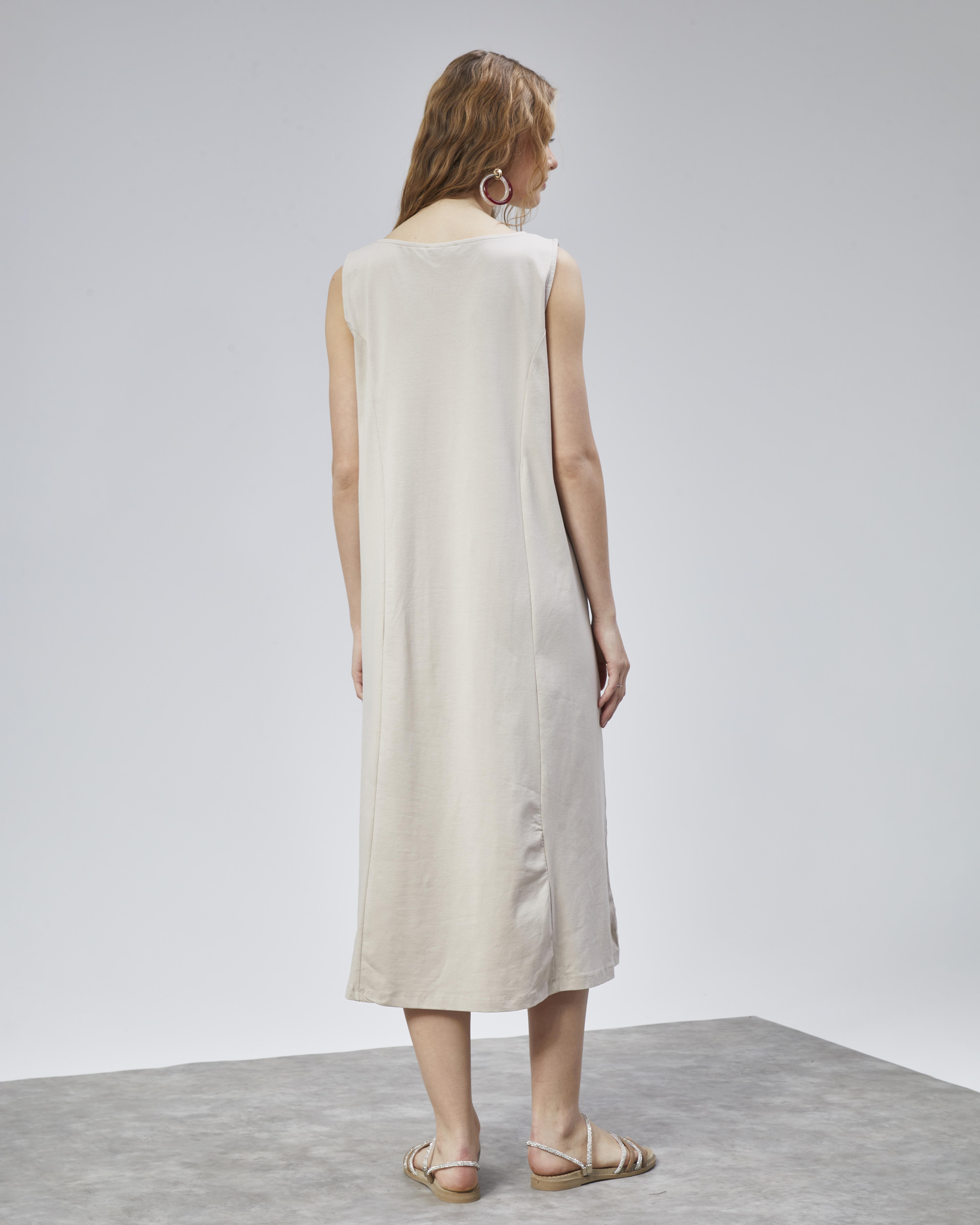 Kadın Halter Yaka Sıfır Kol Düz Oversize Midi Boy Krem Elbise