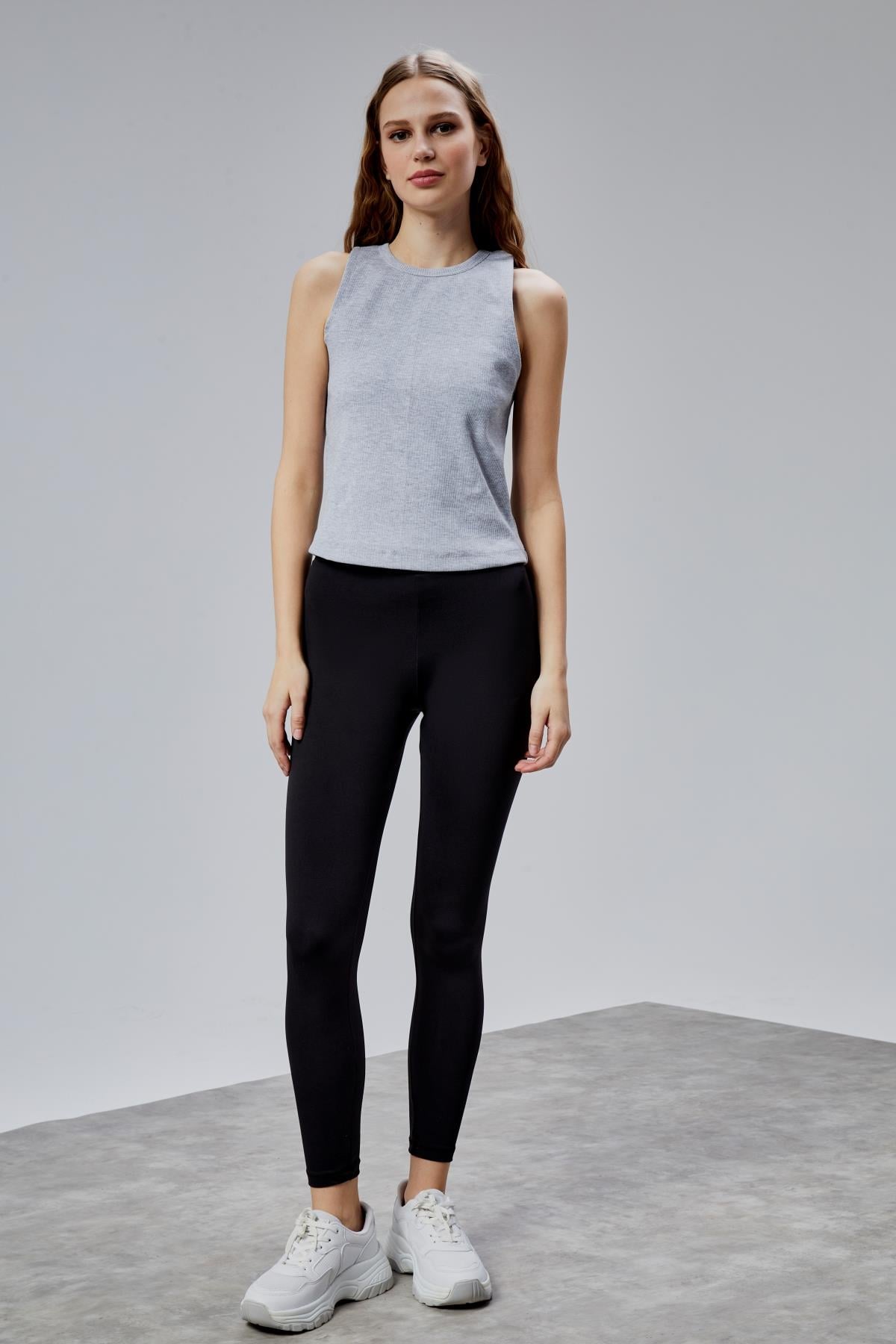 Kadın Yüksek Bel Kalın Kemer Slim Fit Siyah Tayt