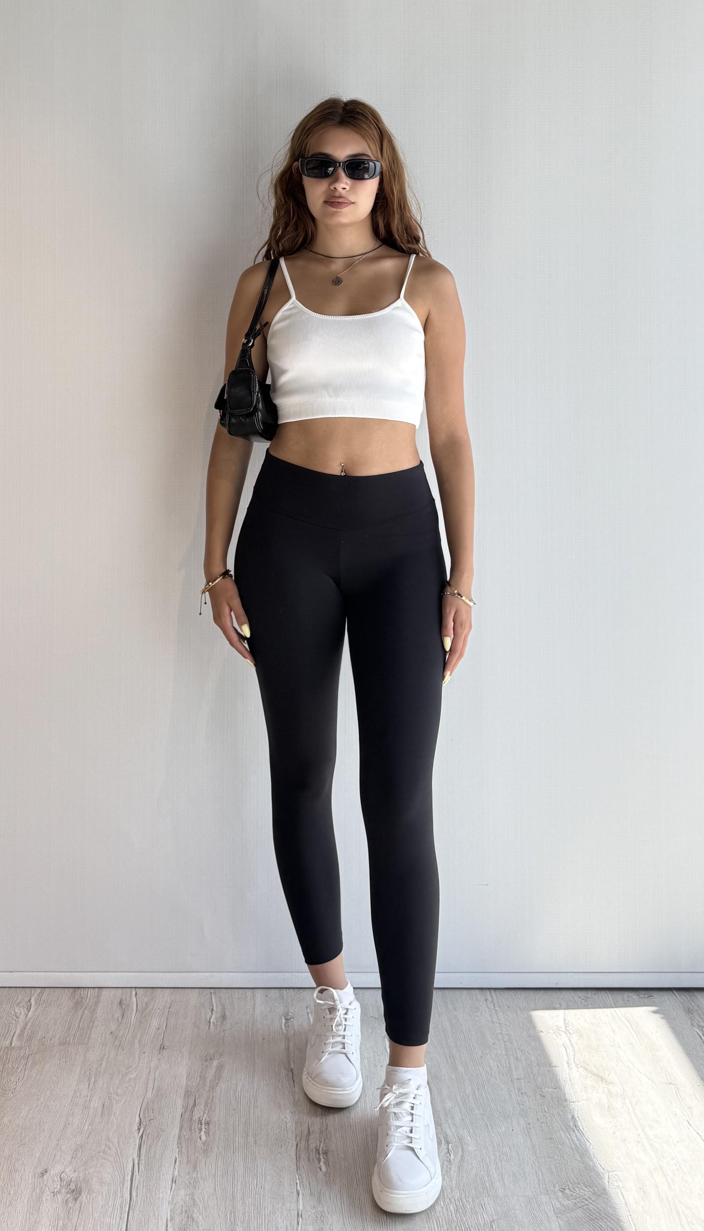 Kadın Yüksek Bel Kalın Kemer Slim Fit Siyah Tayt