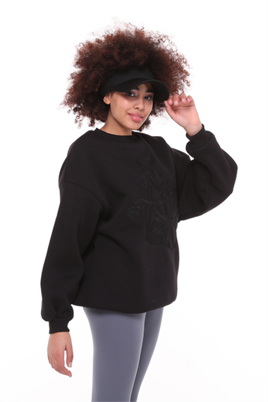 Kadın Bisiklet Yaka Nakış Baskı Detaylı Uzun Kollu Oversize Sweatshirt - Siyah 