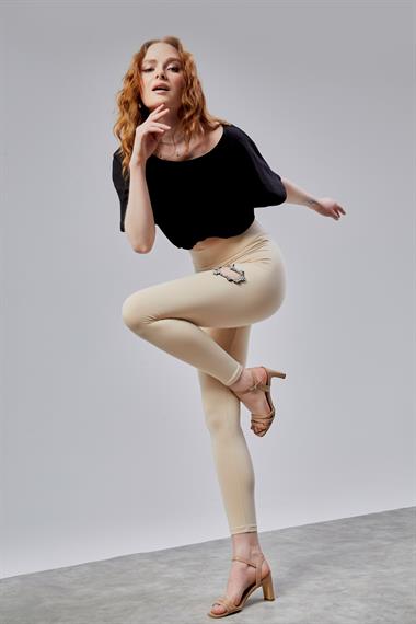  Kadın Kalp Detaylı Yüksek Bel Slim Fit Bej Tayt 