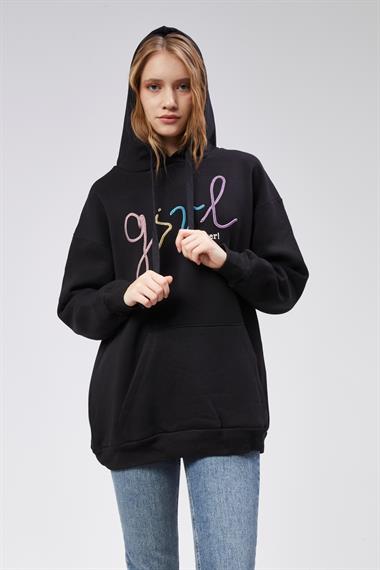 Kadın Kapüşonlu Baskı Detaylı Kanguru Cepli Oversize Sweatshirt 