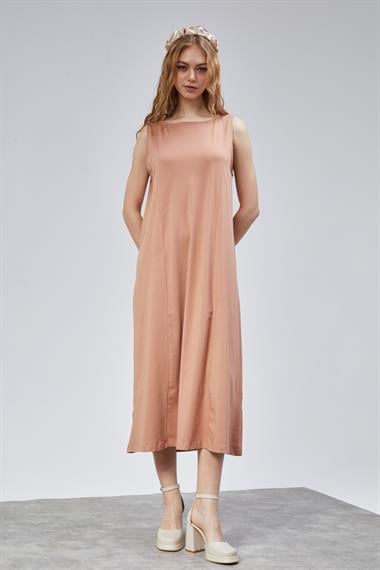 Kadın Halter Yaka Sıfır Kol Düz Oversize Midi Boy Kiremit Elbise