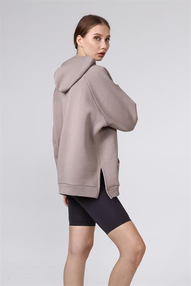 Kadın Yaka Detaylı Kapüşonlu Kanguru Cepli Uzun Kol Oversize Sweatshirt 
