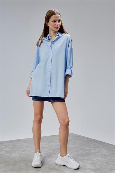 Kadın Apoletli Katlamalı Uzun Kol Oversize Mavi Gömlek