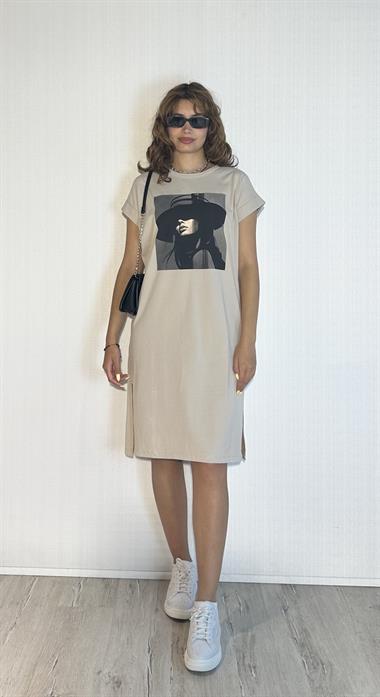 Kadın Bisiklet Yaka Baskılı Oversize Kısa Kol Elbise - Krem 