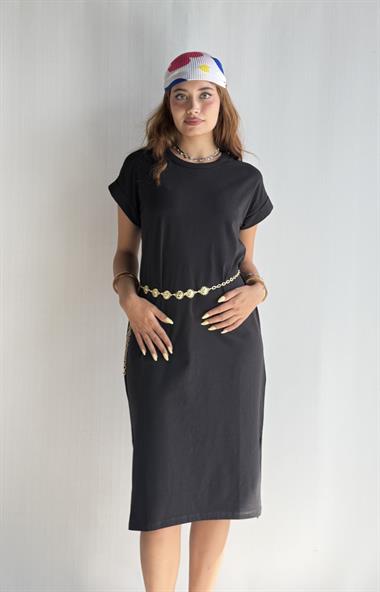 Kadın Bisiklet Yaka Kısa Kol Broş Detaylı Siyah Elbise
