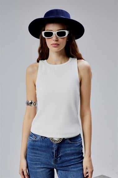 Kadın Halter Yaka Kolsuz Ekru Basic Crop Bluz