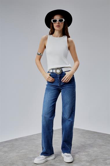 Kadın Halter Yaka Kolsuz Ekru Basic Crop Bluz