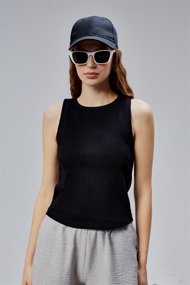 Kadın Halter Yaka Kolsuz Siyah Basic Crop Bluz