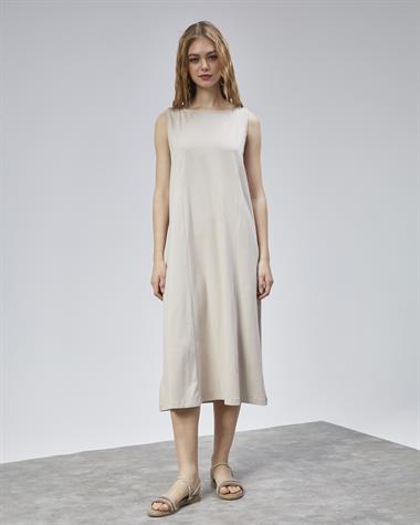 Kadın Halter Yaka Sıfır Kol Düz Oversize Midi Boy Krem Elbise
