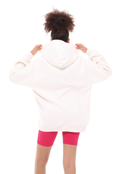Kadın Kapüşonlu Kanguru Cepli Nakış Baskı Detaylı Uzun Kol Oversize Kutup Beyaz Sweatshirt