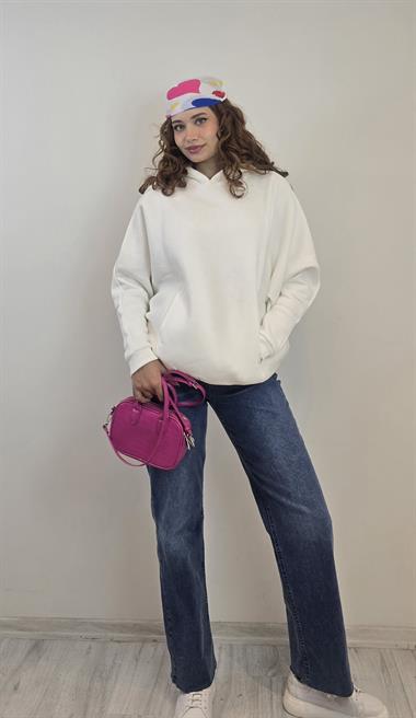 Kadın Kapüşonlu Kanguru Cepli Uzun Kol Oversize Beyaz Sweatshirt
