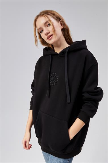 Kadın Kapüşonlu Nakış Baskı Detaylı Kanguru Cepli Uzun Kol Oversize Siyah Sweatshirt