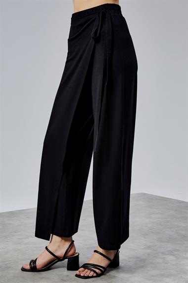 Kadın Lastikli Yüksek Belden Bağlamalı Geniş Paça Siyah Pantolon 