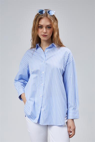 Kadın Oversize Uzun Kollu Pamuklu Lacivert Çizgili Gömlek 