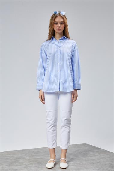 Kadın Oversize Uzun Kollu Pamuklu Lacivert Çizgili Gömlek 