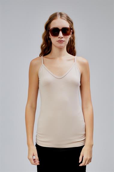 Kadın V Yaka Askılı Basic Tişört -T-shirt-Tf The Fancy For You-006-Kadın V Yaka Askılı Basic Tişört 