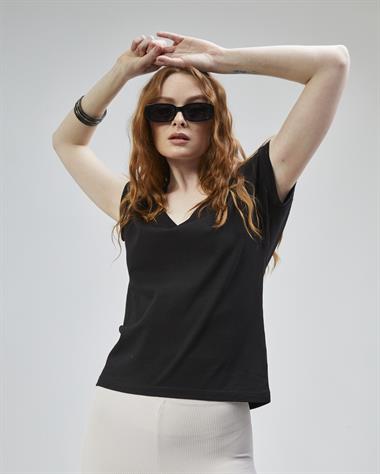 Kadın V Yaka Kısa Kol Düz Basic Siyah Tişört