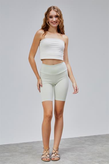 Kadın Yüksek Bel Toparlayıcı Slim Fit Kısa Ekru Şort Tayt