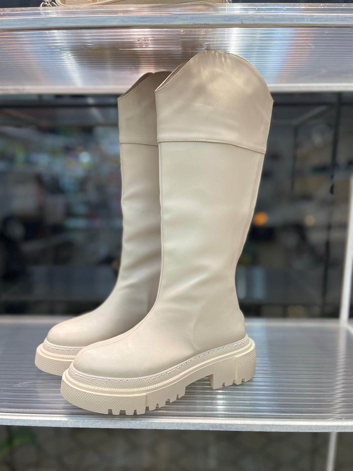 BOTKubra ShoesDEXTER VELEV BOT