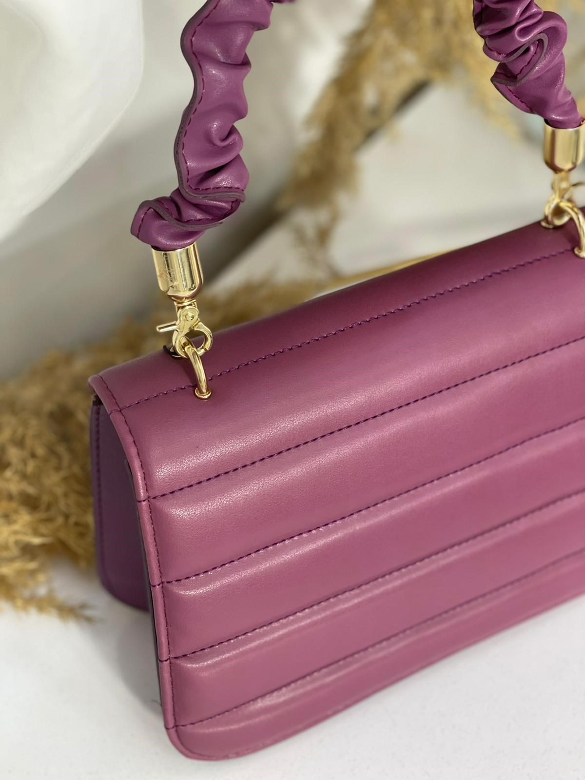 ÇANTANONWOVENBüzgü Askı Detaylı Çanta