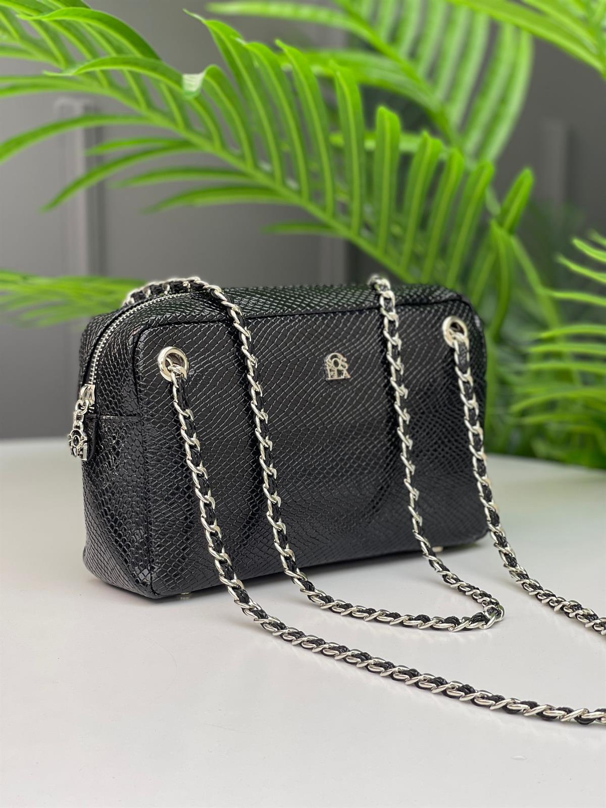 ÇANTASUNİ YILAN DERİ FORM SİYAH KADIN ÇANTA