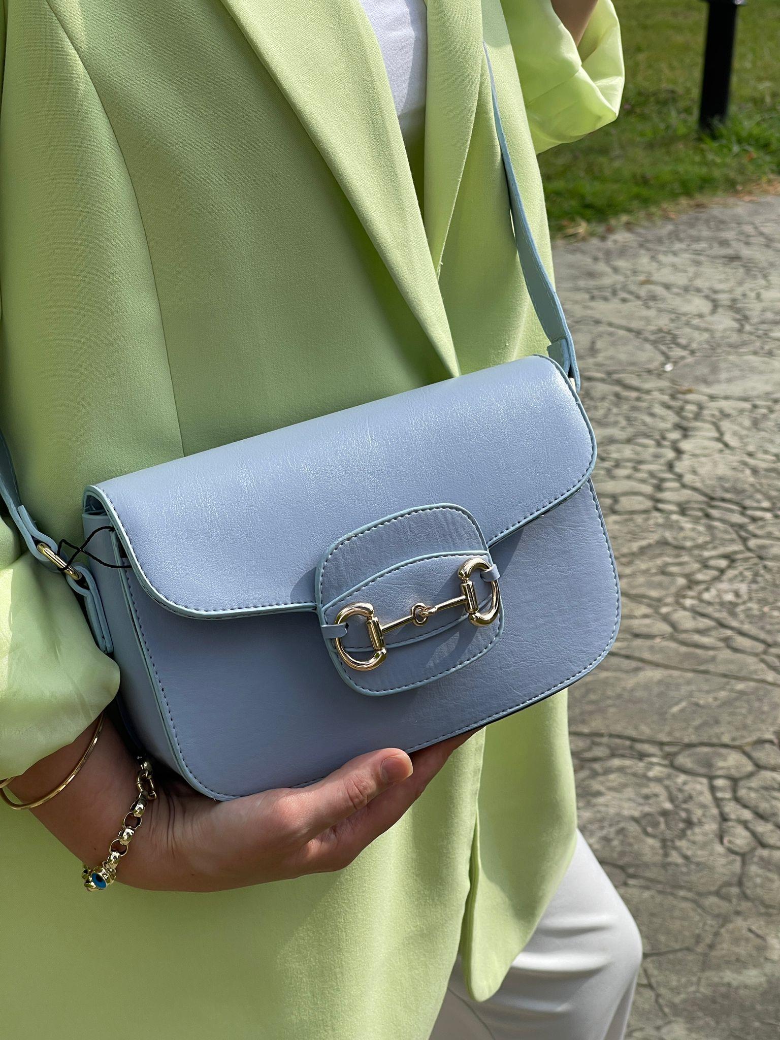 ÇANTATOKALI MAVİ KAPAKLI KUTU KADIN ÇANTA