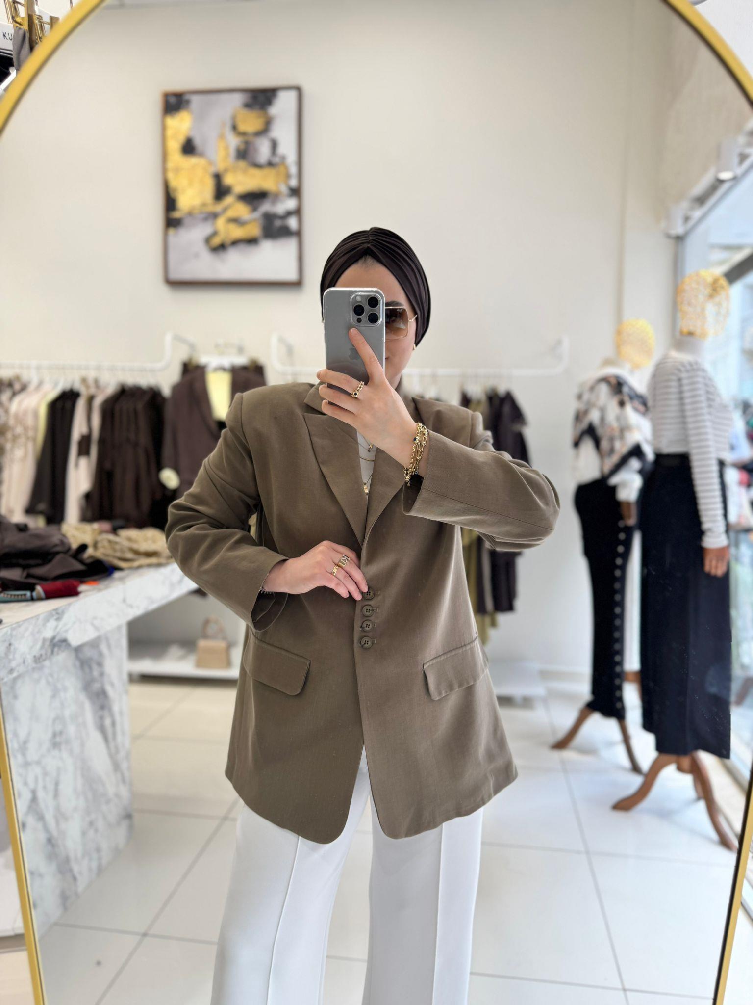 CeketDÜĞME DETAYLI CEKET