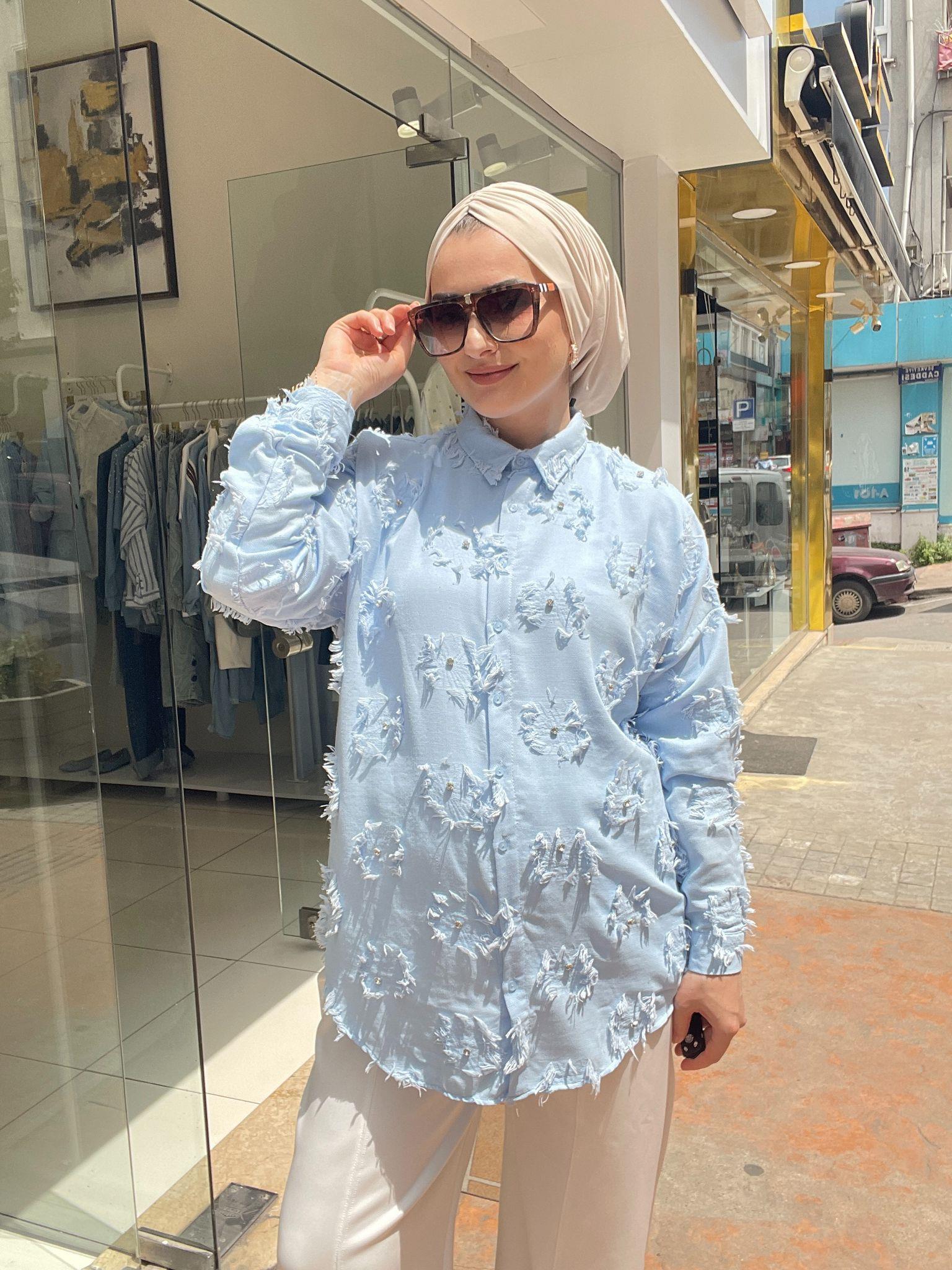 GömlekSAÇAKLI TAŞLI GÖMLEK