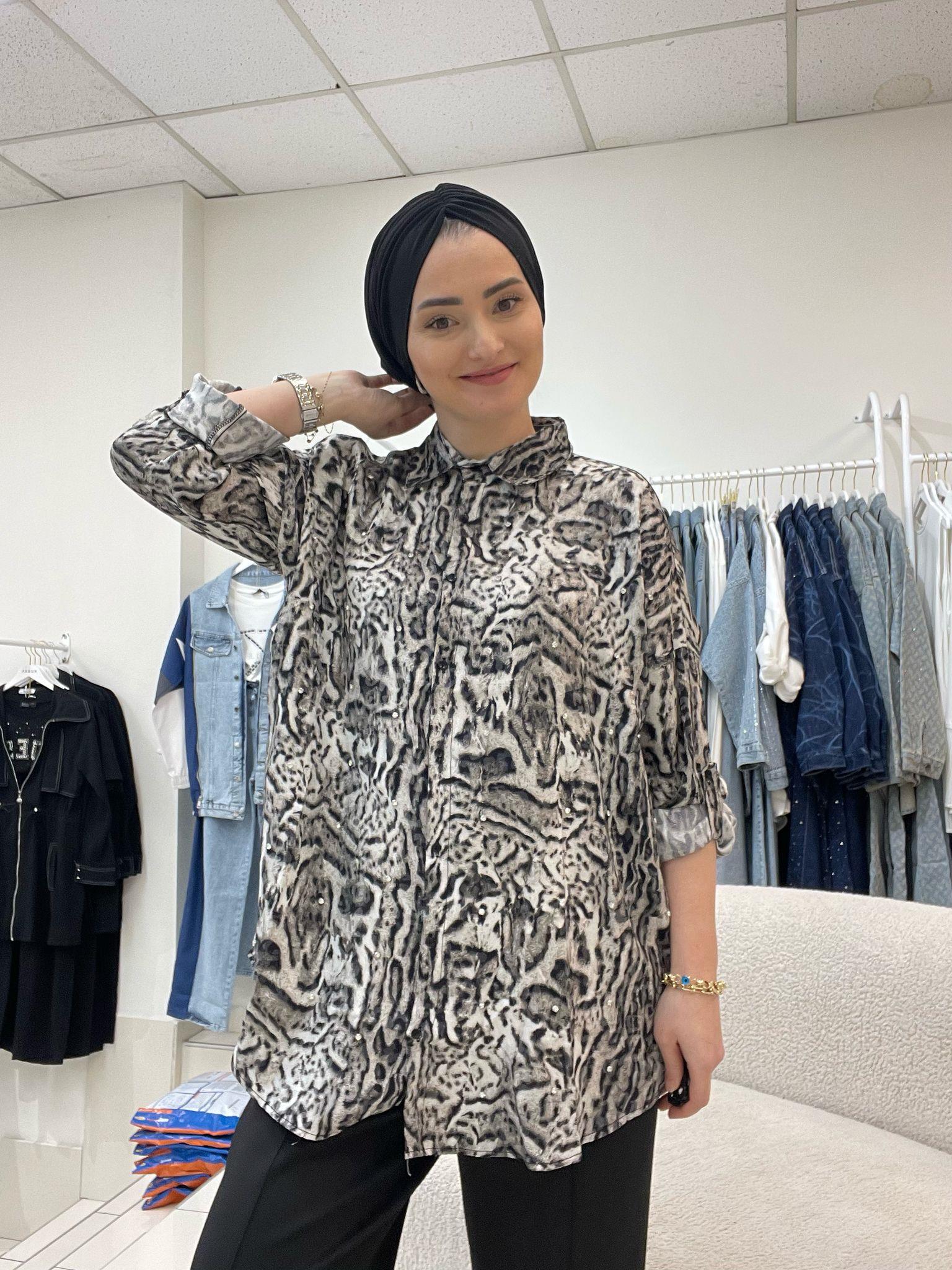 GömlekSERPME TAŞLI JAKAR GÖMLEK