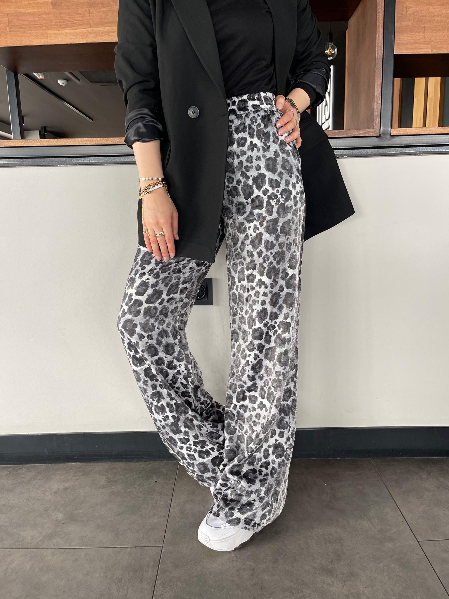 PantolonSİYAH BEYAZ DESENLİ BELİ LASTİKLİ PANTOLON