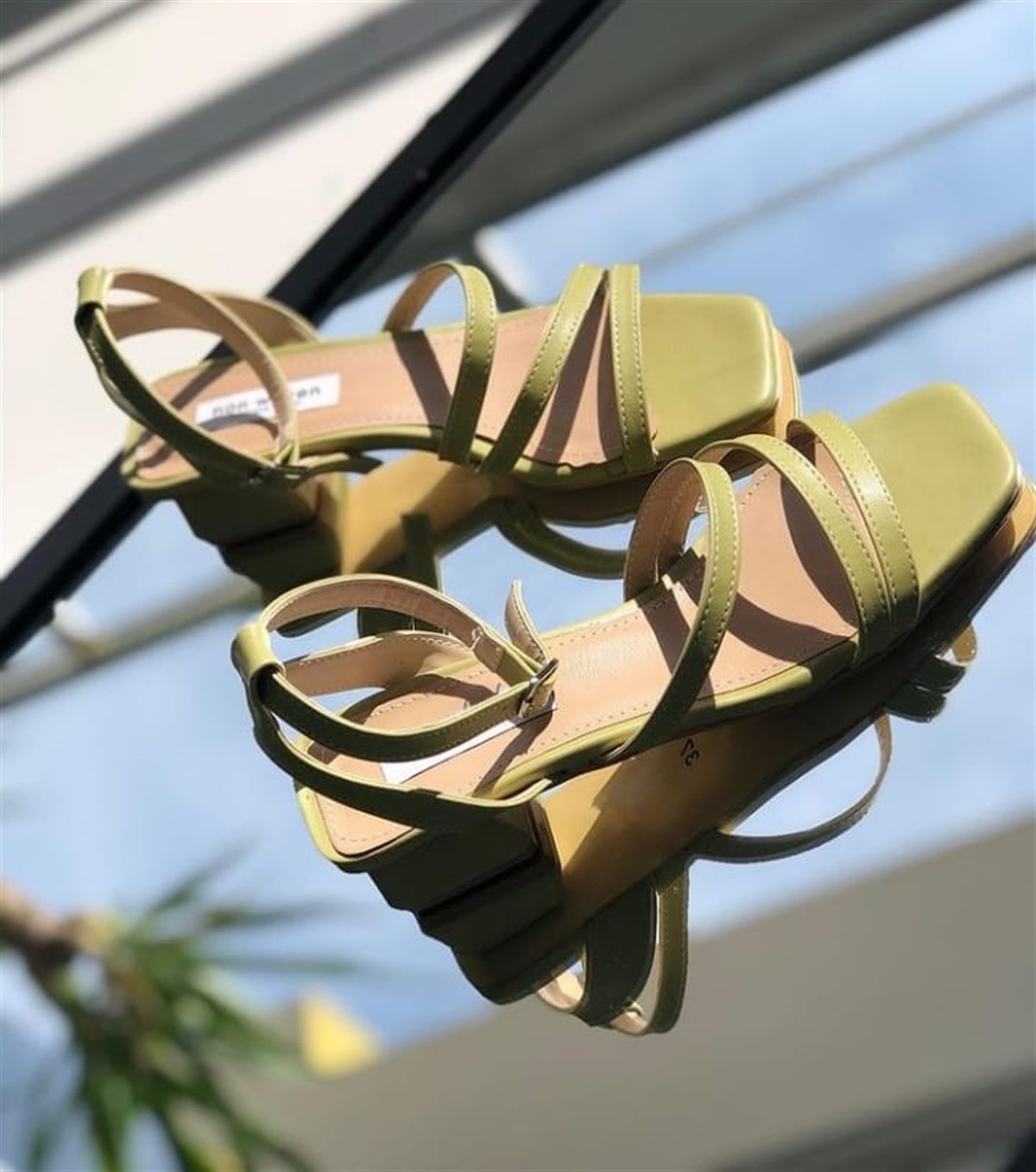 SANDALET NONWOVENYeşil Sandalet