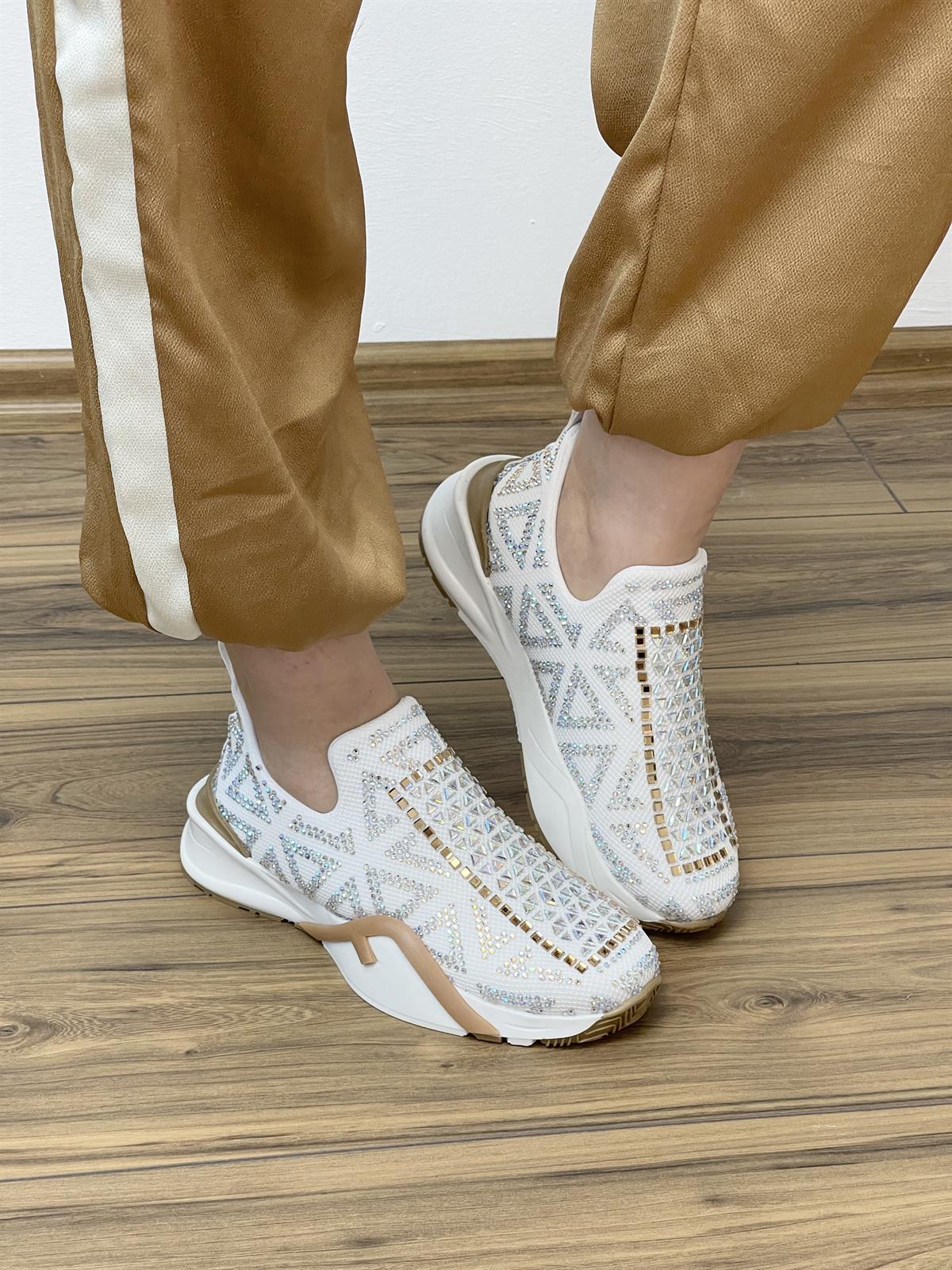 SPOR AYAKABI Kubra ShoesJESSİE TAŞLI TRİKO 5 CM TABANLI KADIN SPOR AYAKKABI