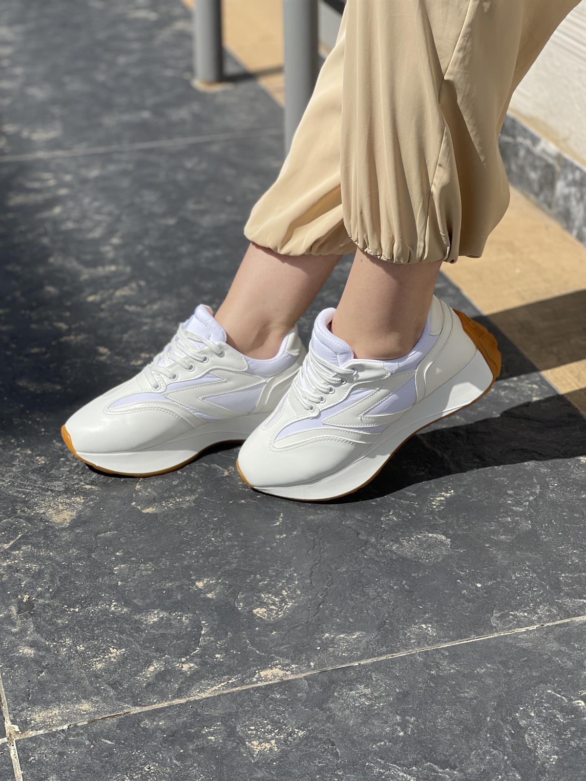 SPOR AYAKABI Kubra ShoesNAOMİ 5 CM TABANLI KADIN SPOR AYAKKABI